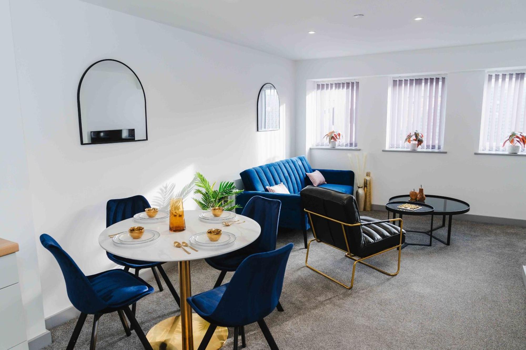 Apartment Stunning Luxury By Vichy Kingston upon Hull
